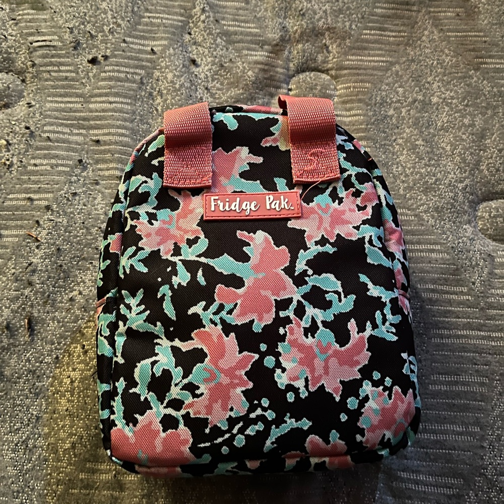 Floral Insulated Bag - Black and Pink